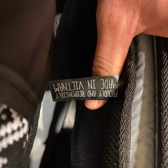 [Sold] Ethnotek Raja Pack 30 backpack - Picture 7 of 10